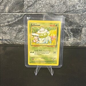 Pokemon 67/130 Bulbasaur Base Set II (2000) Vintage Card
